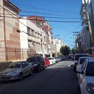  Apartamento Kitineti A 200 M Da Do -prédio Três Rios Brasil